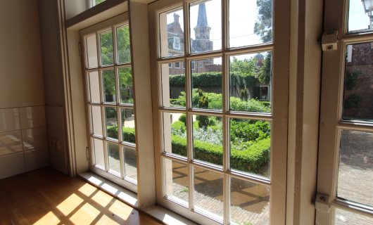 11. uitzicht keukenraam kopie