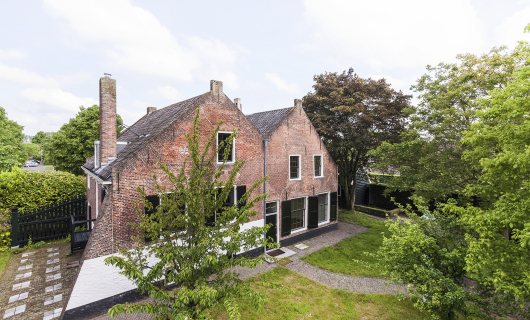 Voorschoten, Woelwijklaan 11