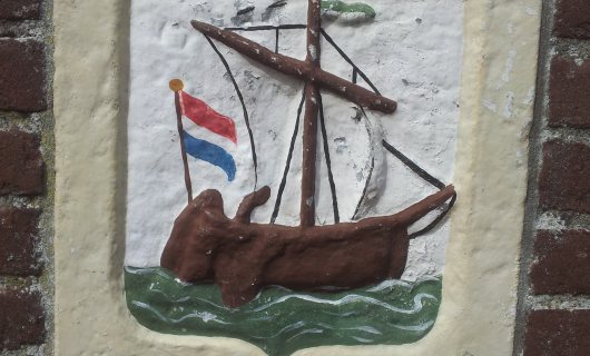 Vlieland, Dorpsstraat 148 wapenschild
