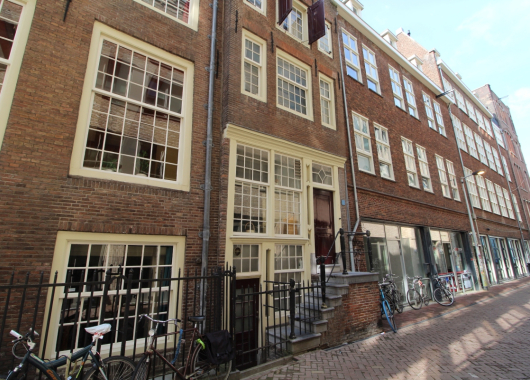 Amsterdam, Wijdesteeg 1