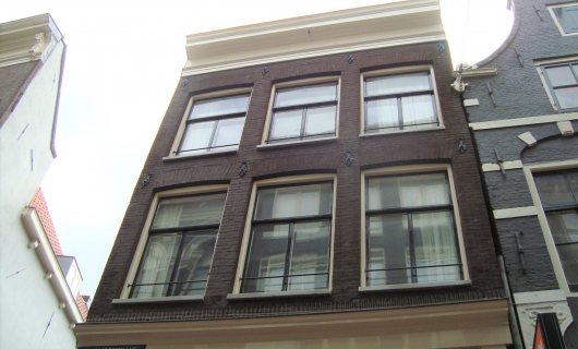 Amsterdam, Warmoesstraat 83