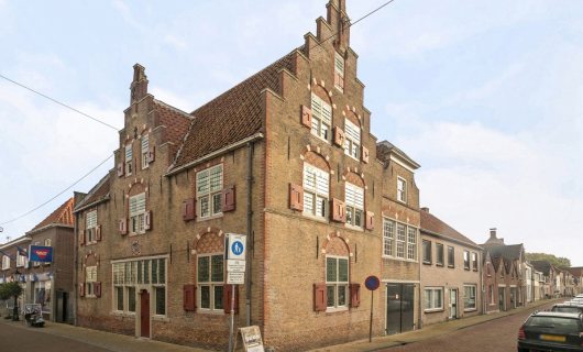 Schoonhoven, Lopikerstraat 37