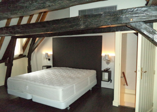 Hotelkamer op de eerste verdieping, onderdeel van het naastgelegen Barbizon hotel