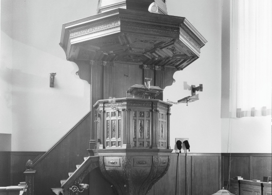 De preekstoel, foto G.J Dukker, R.C.E.