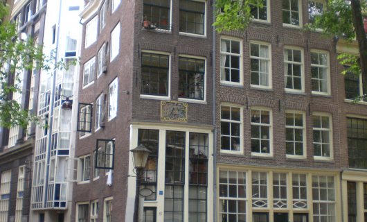 Amsterdam Oudezijds Achterburgwal 187 Spinhuissteeg 2 1