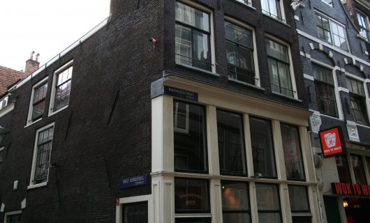 Amsterdam Warmoesstraat 83