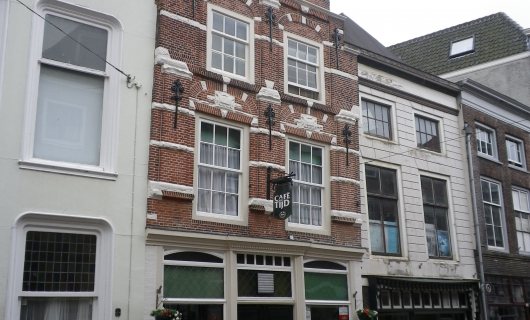 Dordrecht Voorstraat 170 suggestie