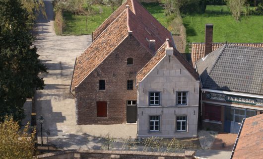 Kranenbreukershuis 1 mei 2013 foto Roy Denessen