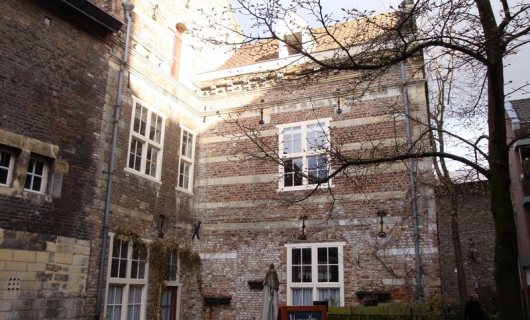 Maastricht Ridderstraat 2A Bisschopsmolengang 2B 3