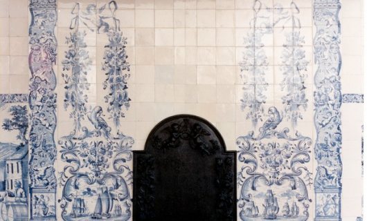 Makkum Turfmarkt 5 schouwmarmerkamer