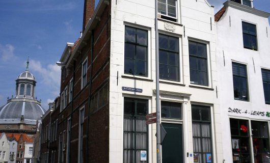 Middelburg Rotterdamsekaai 1 hele gevel