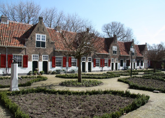 Naaldwijk Heilige Geesthofje 1 12 suggestie