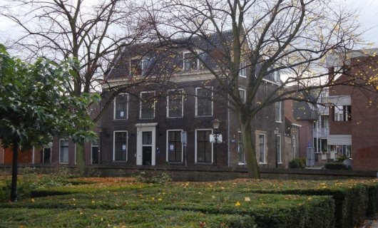 Schiedam Oude Kerkhof 5 7 9 Bagijnhof 7 2