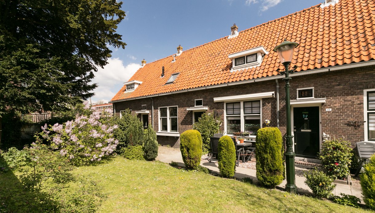 Hofjeswoning Hofje van Belois Schiedam