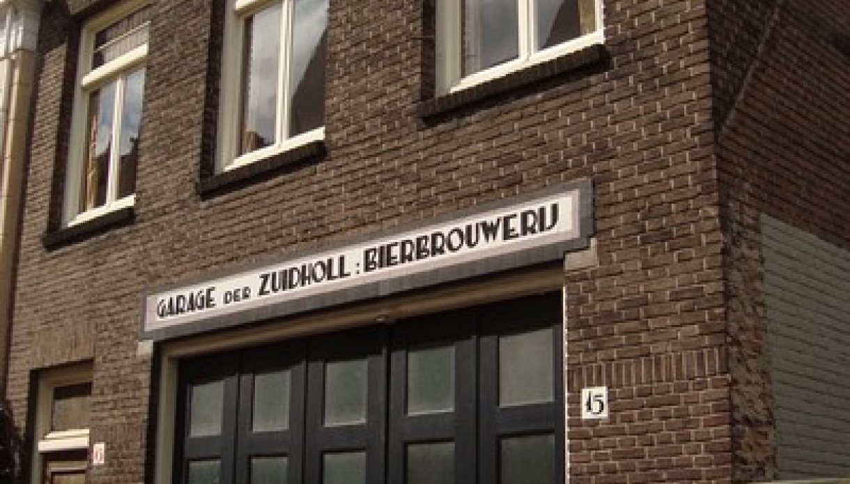 Haarlem Spaarnwouderstraat 15 garagewoning verwerving bij Spaarne 23 25 27 Haarlem Spaarnwouderstraat 15 garagewoning verwerving bij Spaarne 23 25 27