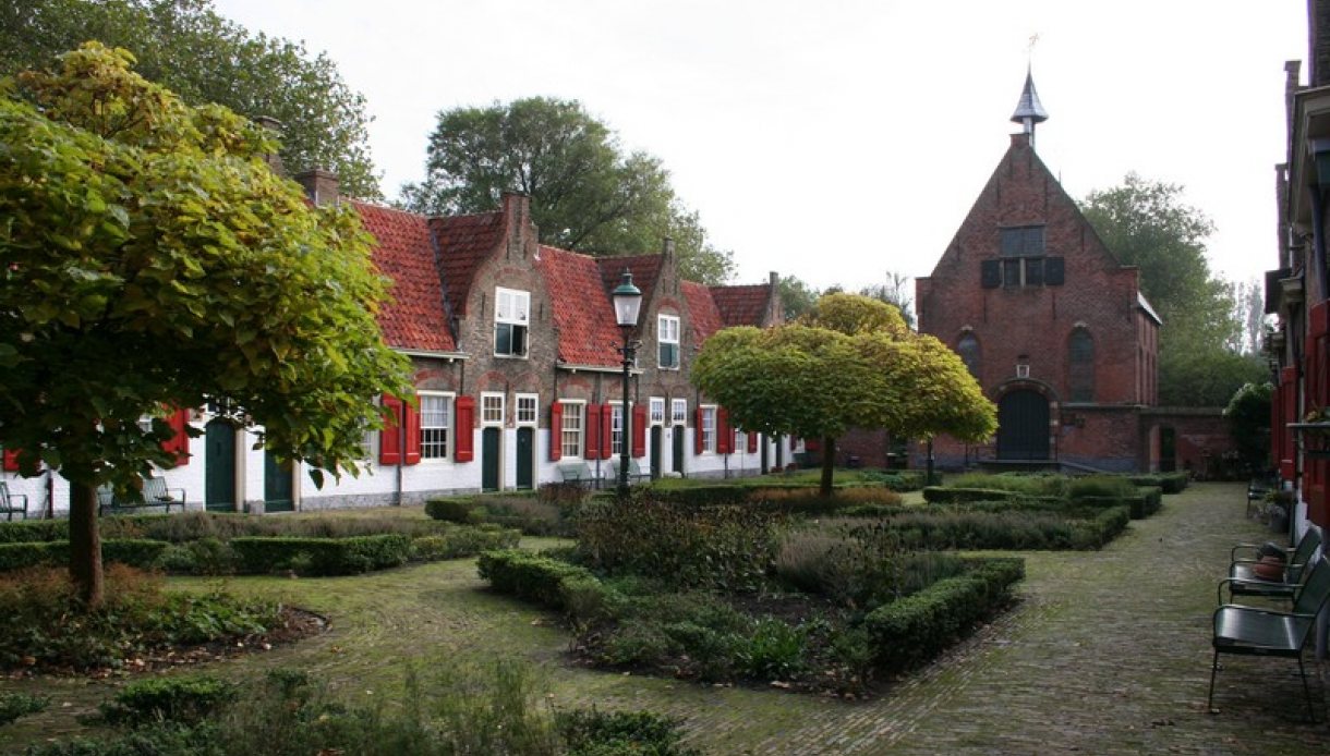 Naaldwijk Heilige Geest Hofje 1 12 Naaldwijk Heilige Geest Hofje 1 12