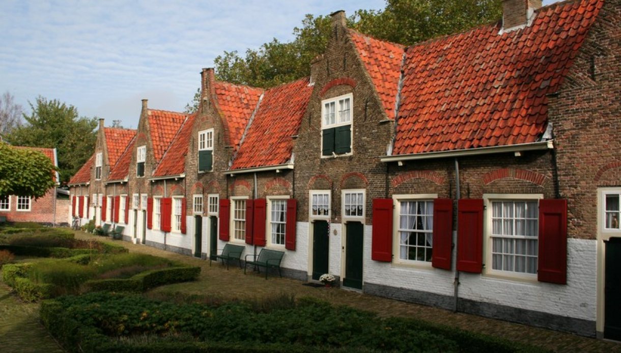 Naaldwijk Heilige Geesthofje 1 12 2 015 1 Naaldwijk Heilige Geesthofje 1 12 2 015 1