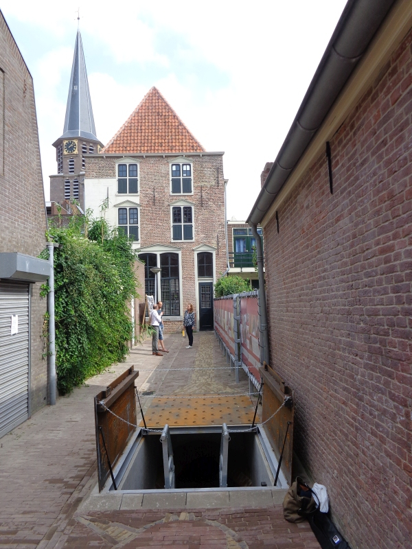 Hoorn, Watergang achter Kerkplein 39