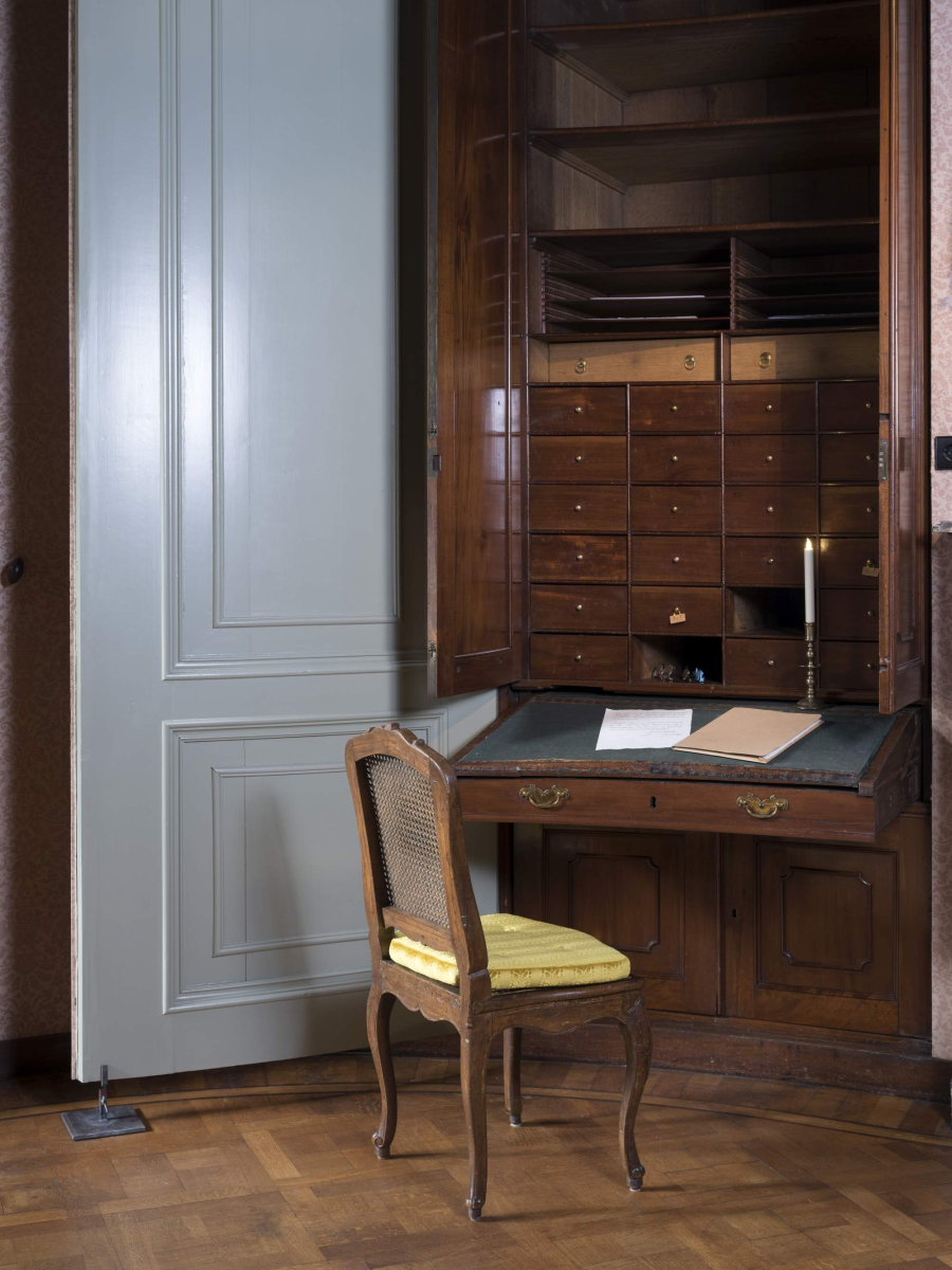 Schrijftafel van Huis Bartolotti