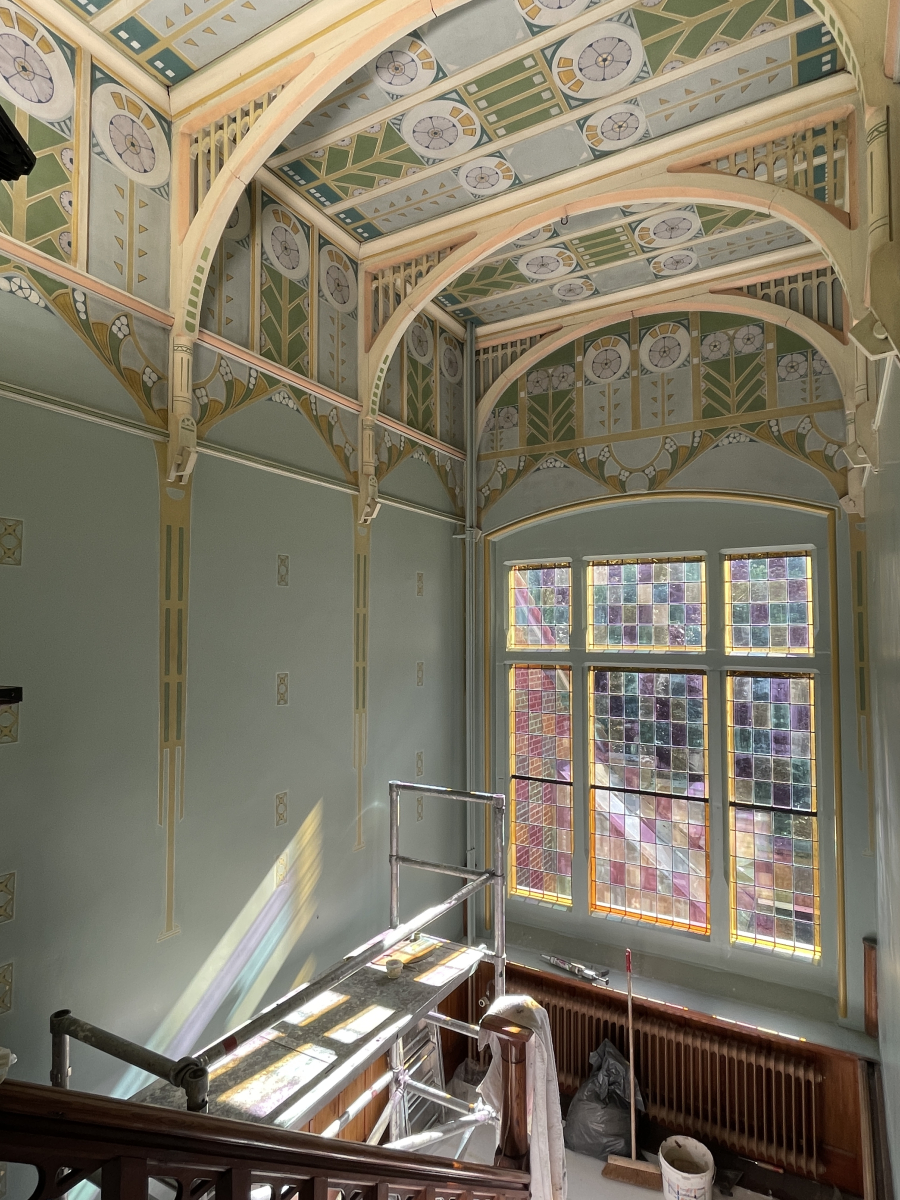 Dennenheuvel - restauratie schilderingen interieur