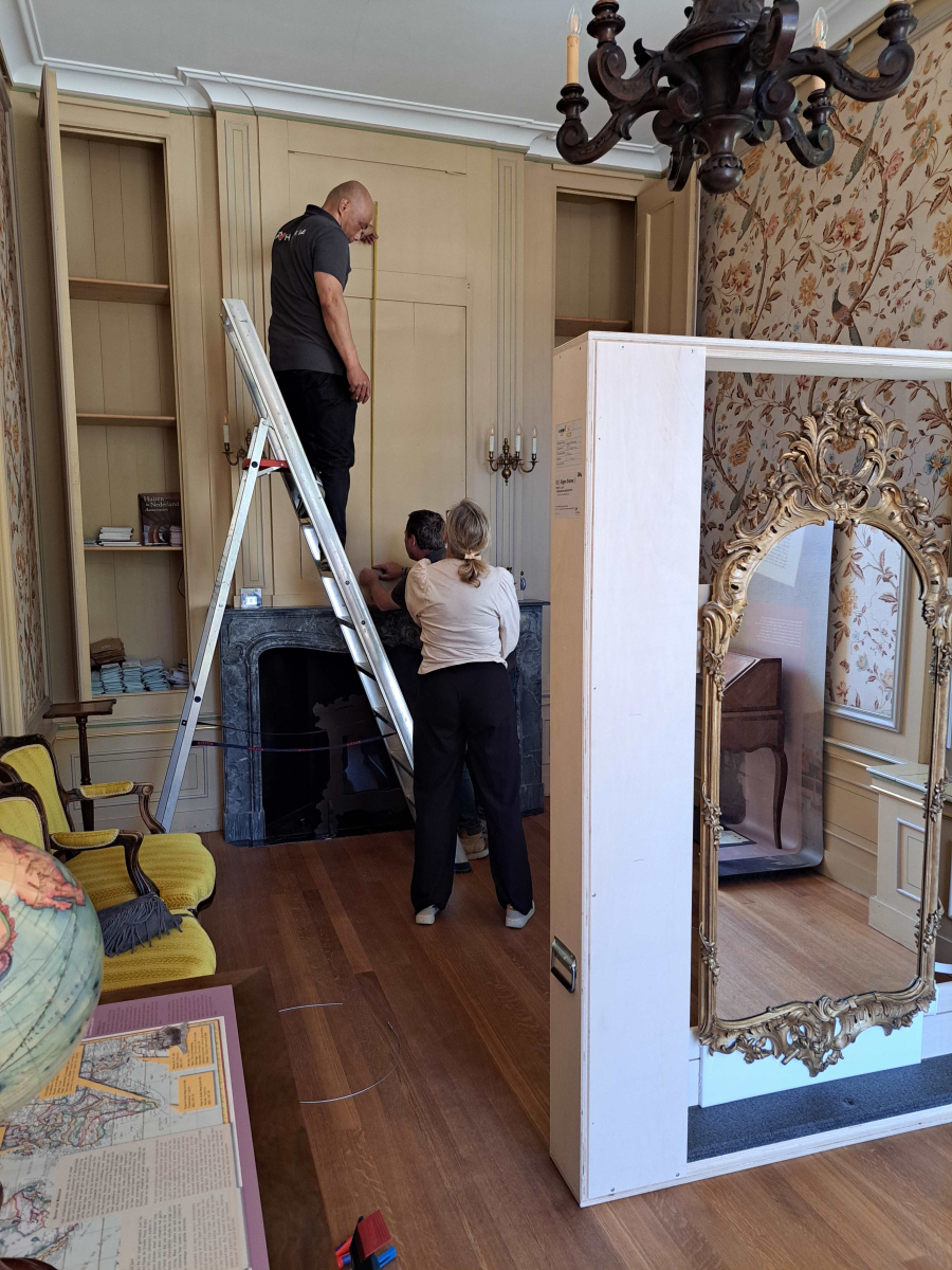Making off nieuwe tentoonstelling Beeckestijn