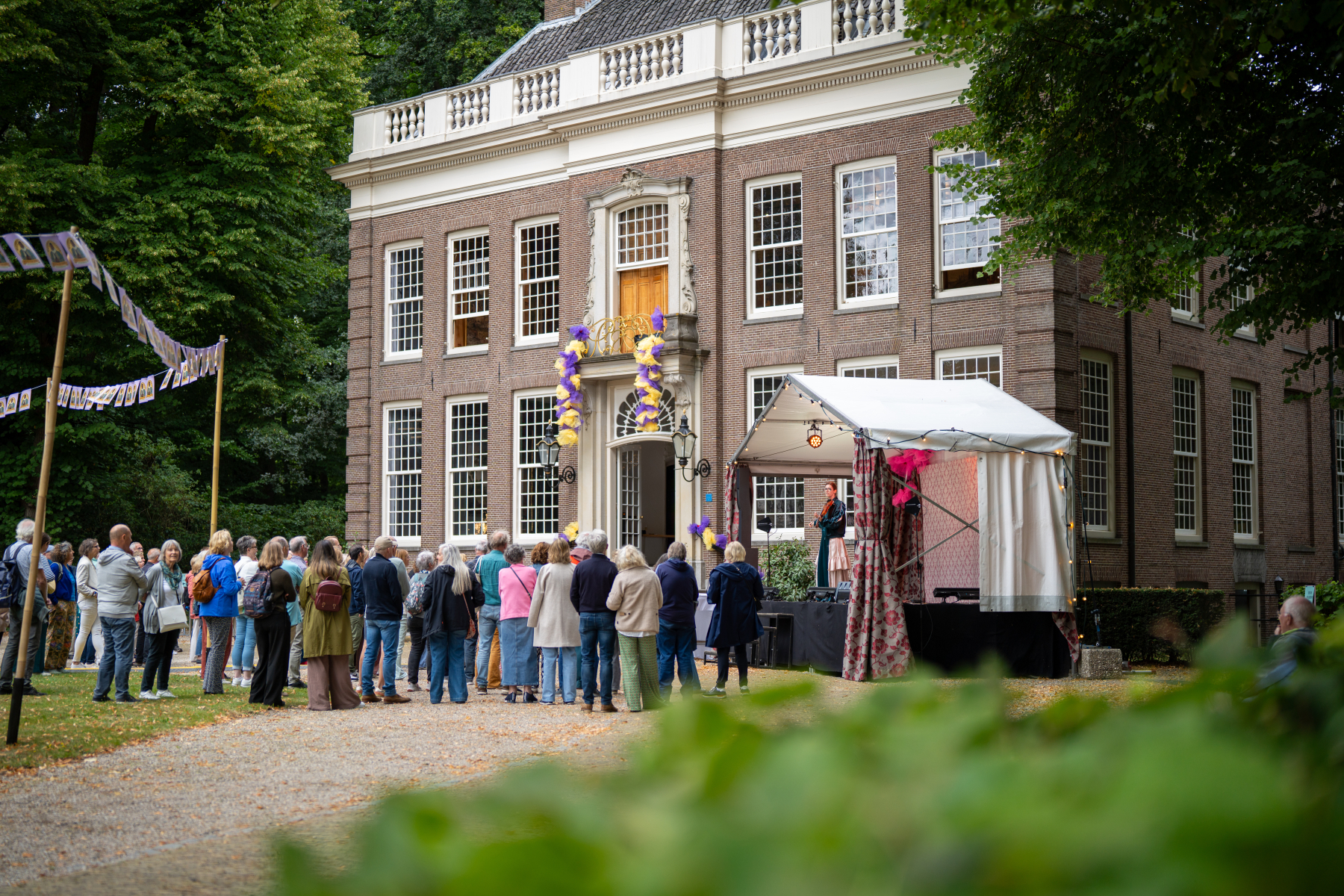 Hendricks Karavaan bij Buitenplaats Sparrendaal