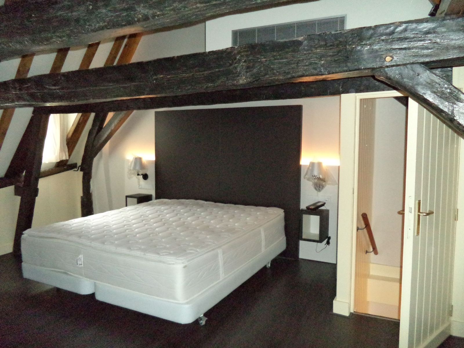 Hotelkamer op de eerste verdieping, onderdeel van het naastgelegen Barbizon hotel