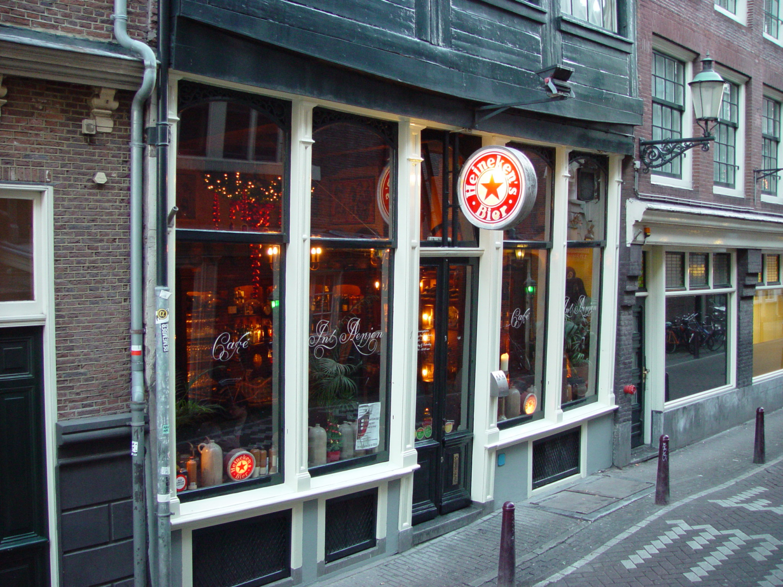 Cafe