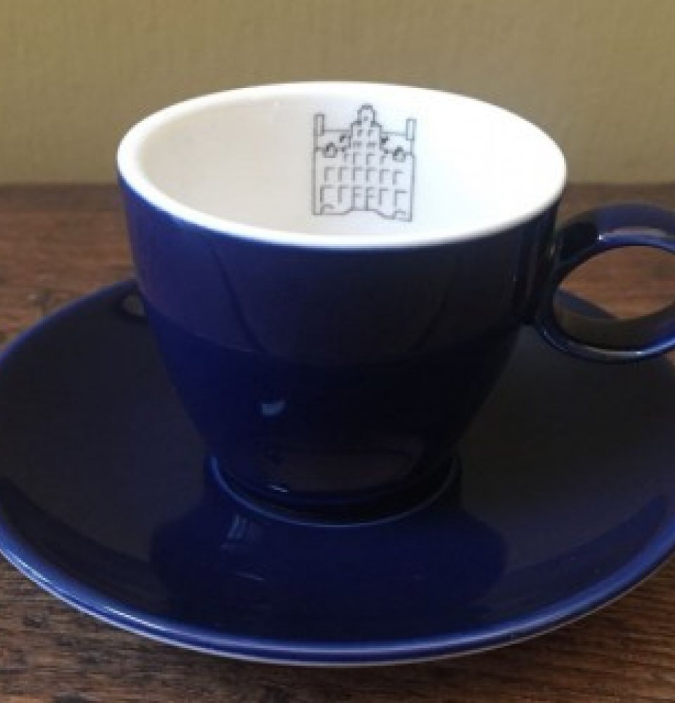 Espressokop zij-aanzicht