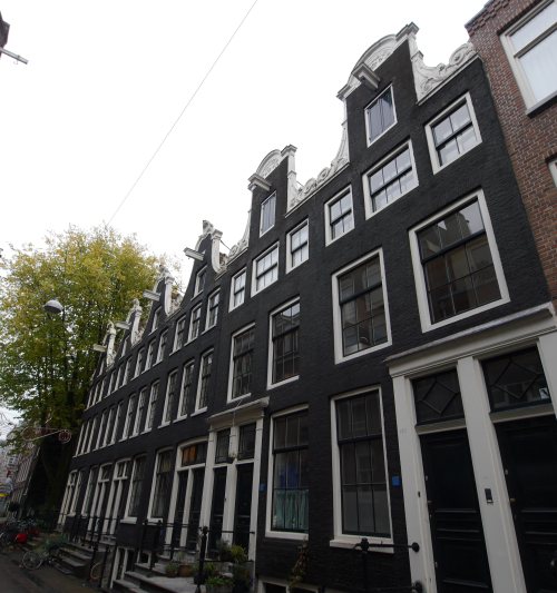 Amsterdam, Lange Leidsedwarsstraat 144-152