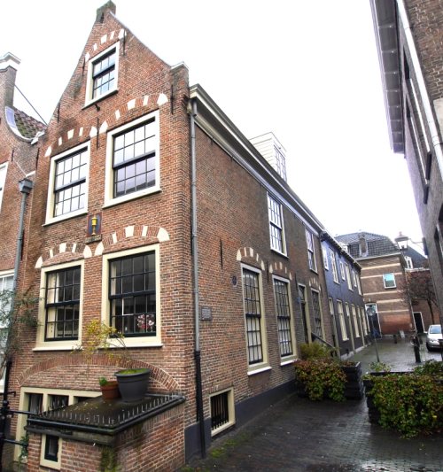 Donkere Begijnhof 8, Haarlem