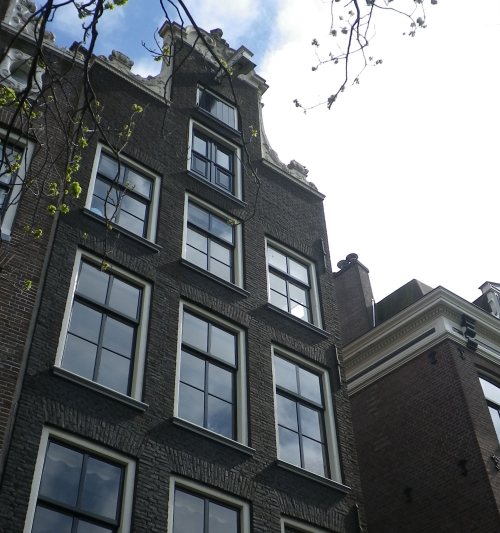 Amsterdam, Oudezijds Voorburgwal 73