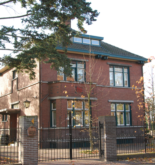 Hoekstraat 1