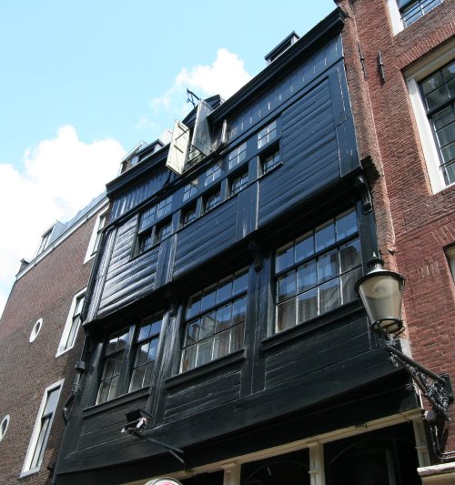 Amsterdam Zeedijk 1 het Aepgen 3