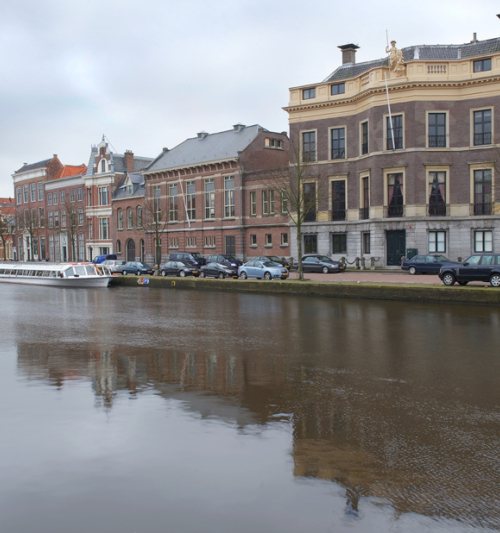 Haarlem Huis Hodshon met aula links foto Arjan Bronkhorst