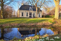 Harsta State, de tuin in bloei