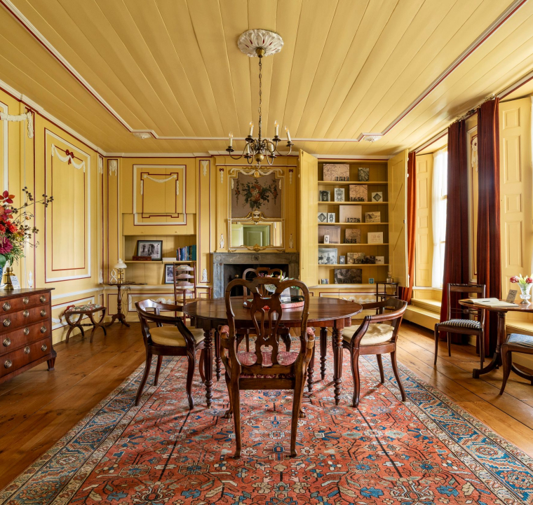 Vakantiehuis_Harsta state_ historische salon