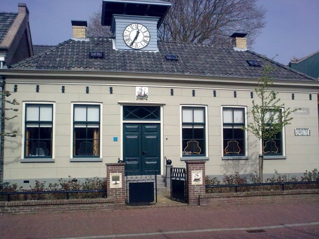 Vlieland, Dorpsstraat 138, Raadhuis