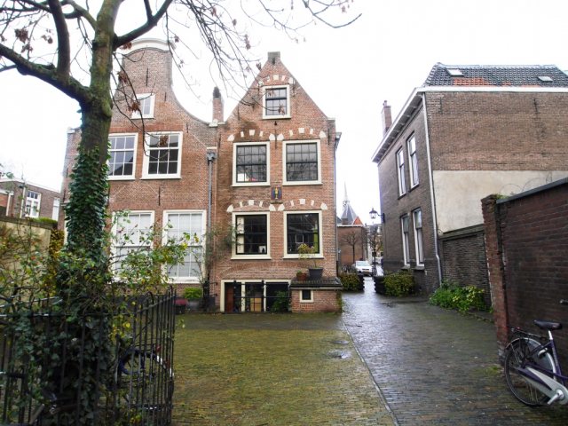 Donkere Begijnhof 8, Haarlem