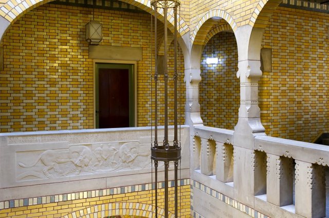Vestibule De Burcht relief van Zijl Arjan Bronkhorst