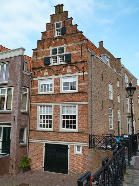 Dordrecht Voorstraat 173 Nieuwbrug 1 3 3 Dordrecht Voorstraat 173 Nieuwbrug 1 3 3